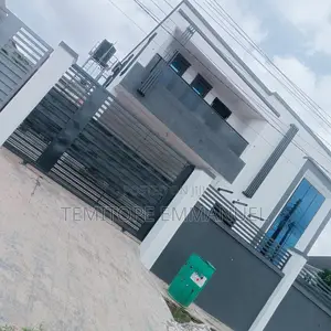 Furnished 5bdrm Duplex in Iyana Ipaja for sale