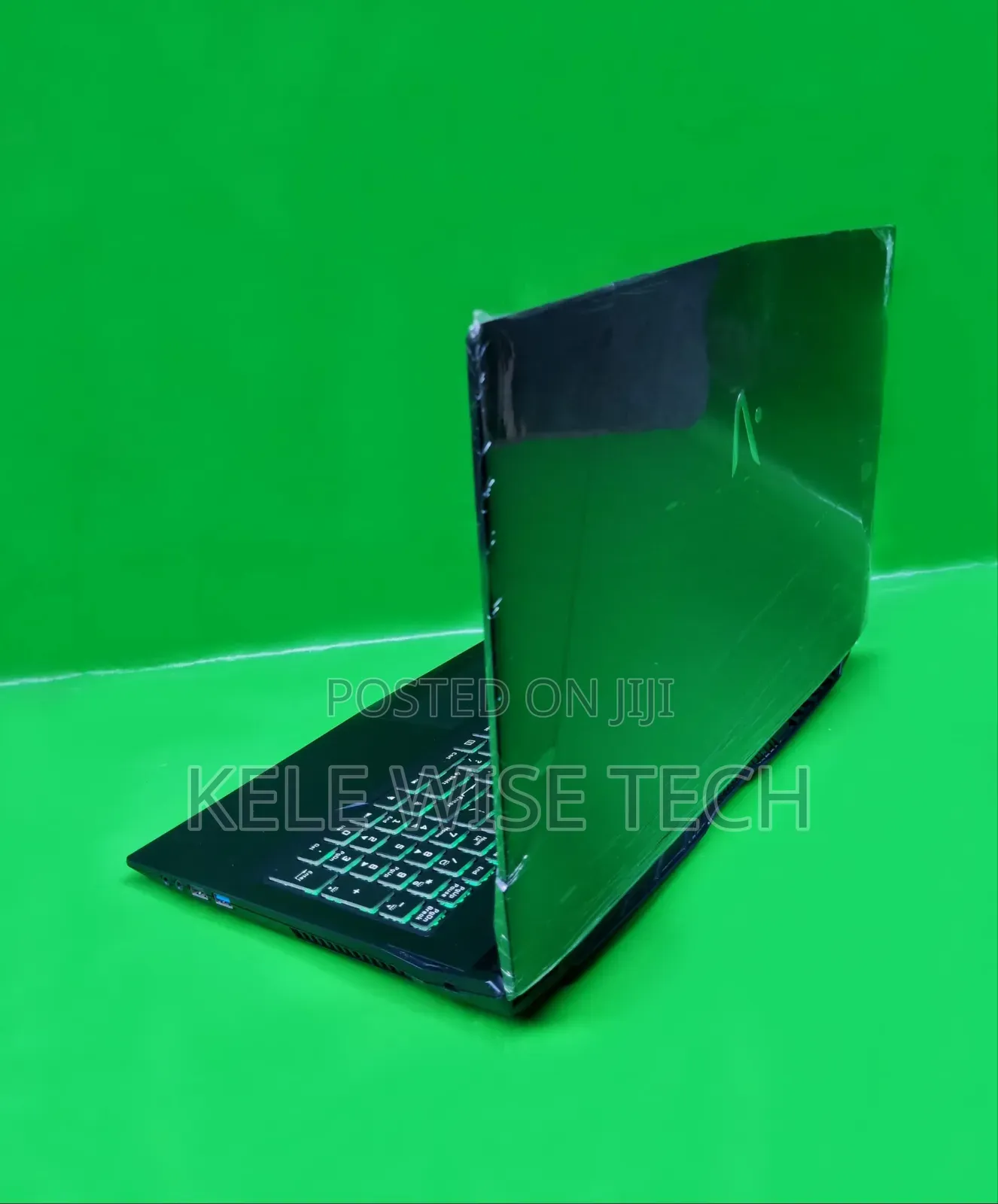 Laptop Clevo P17SM 16GB Intel Core i7 HDD+SSD 1T