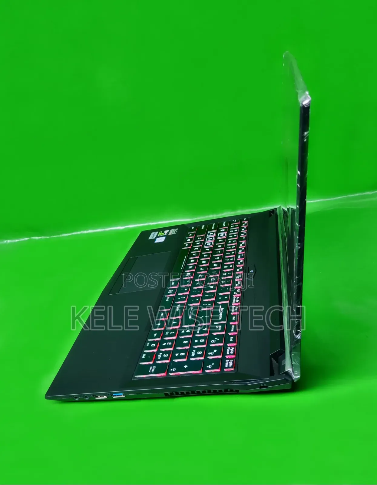 Laptop Clevo P17SM 16GB Intel Core i7 HDD+SSD 1T