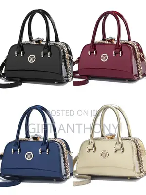 Women’S Handbags