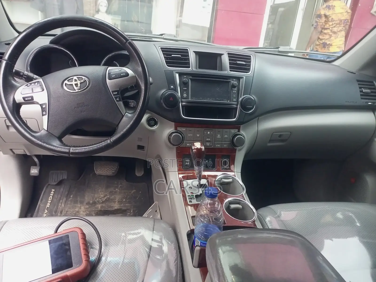 Toyota Highlander 2013 Silver