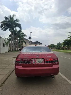 Honda Accord 2004 Red
