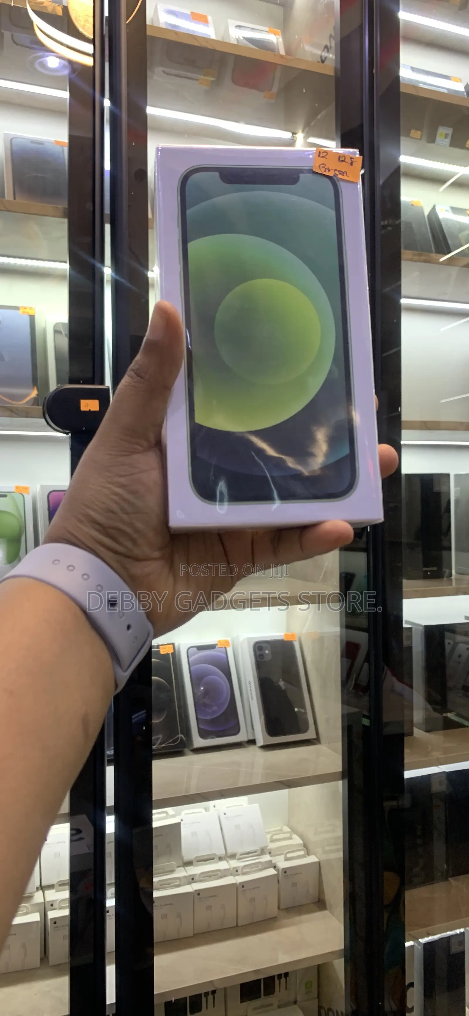 New Apple iPhone 12 128 GB Green