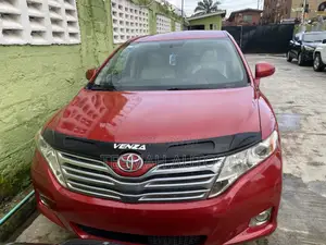 Toyota Venza LE 2009 Red