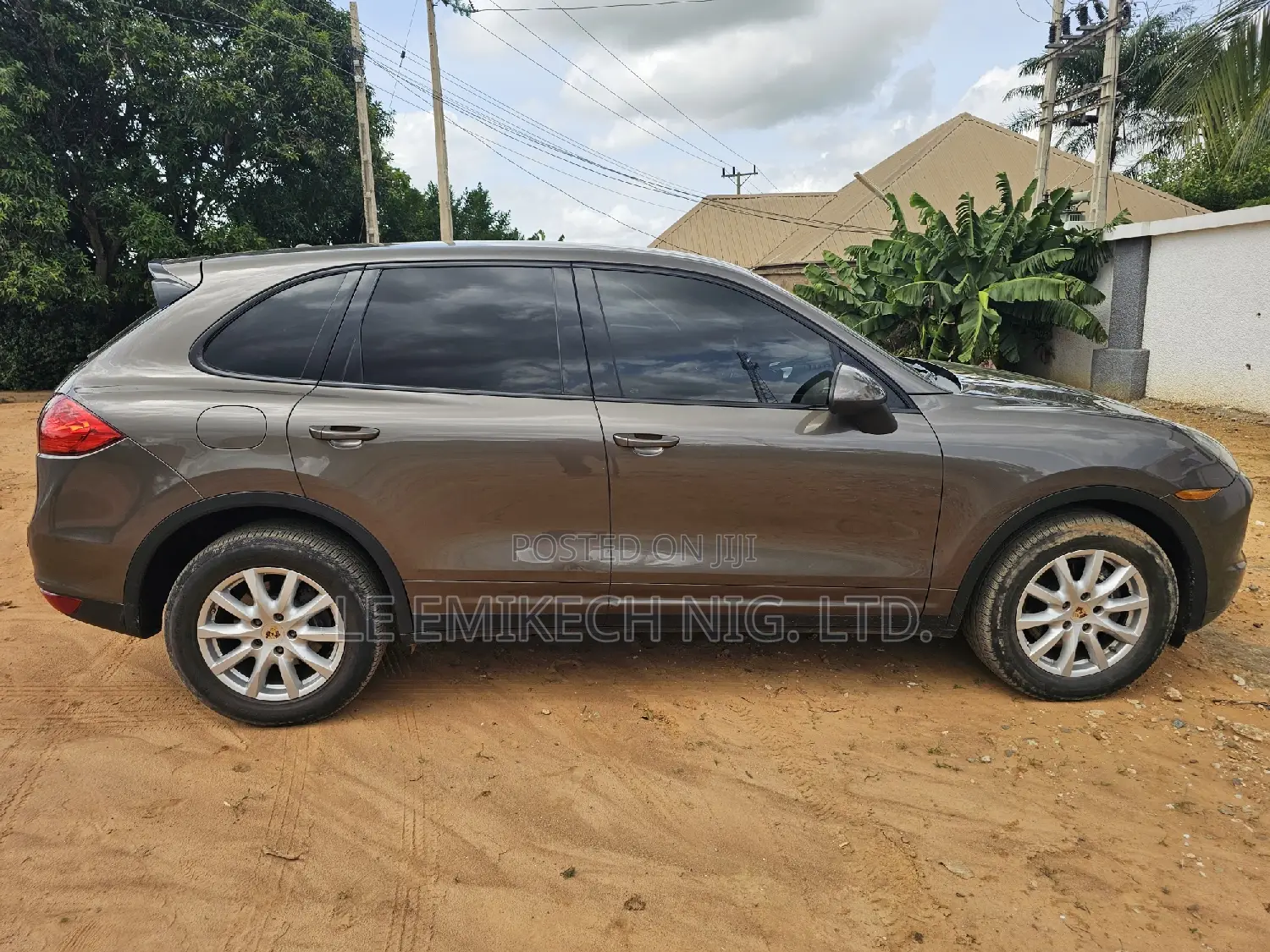 Porsche Cayenne 2012 Beige