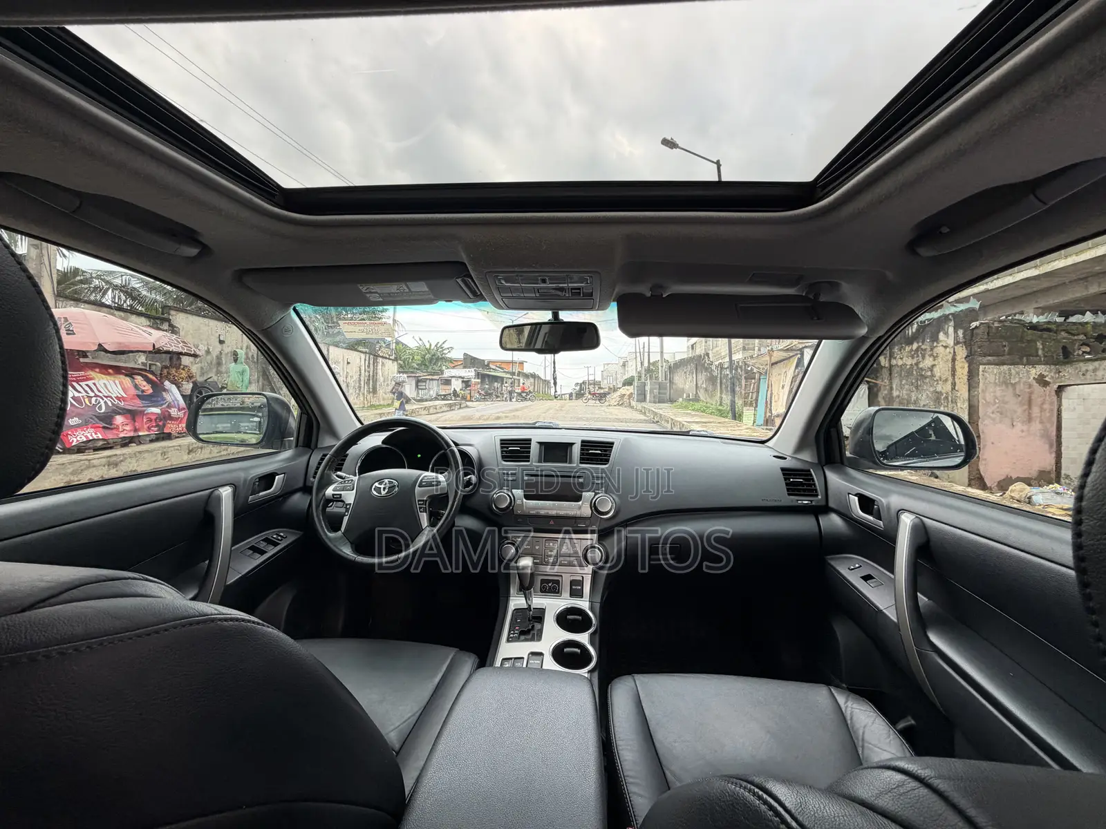 Toyota Highlander SE 2012 Silver