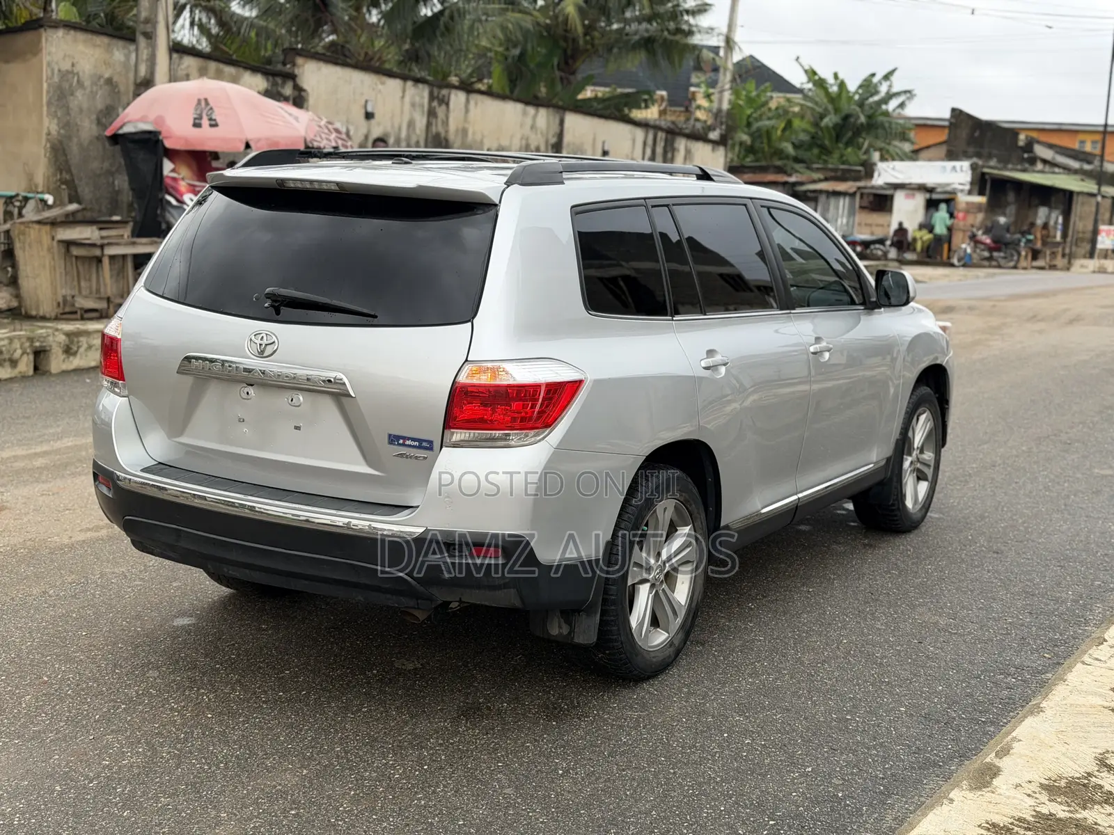 Toyota Highlander SE 2012 Silver