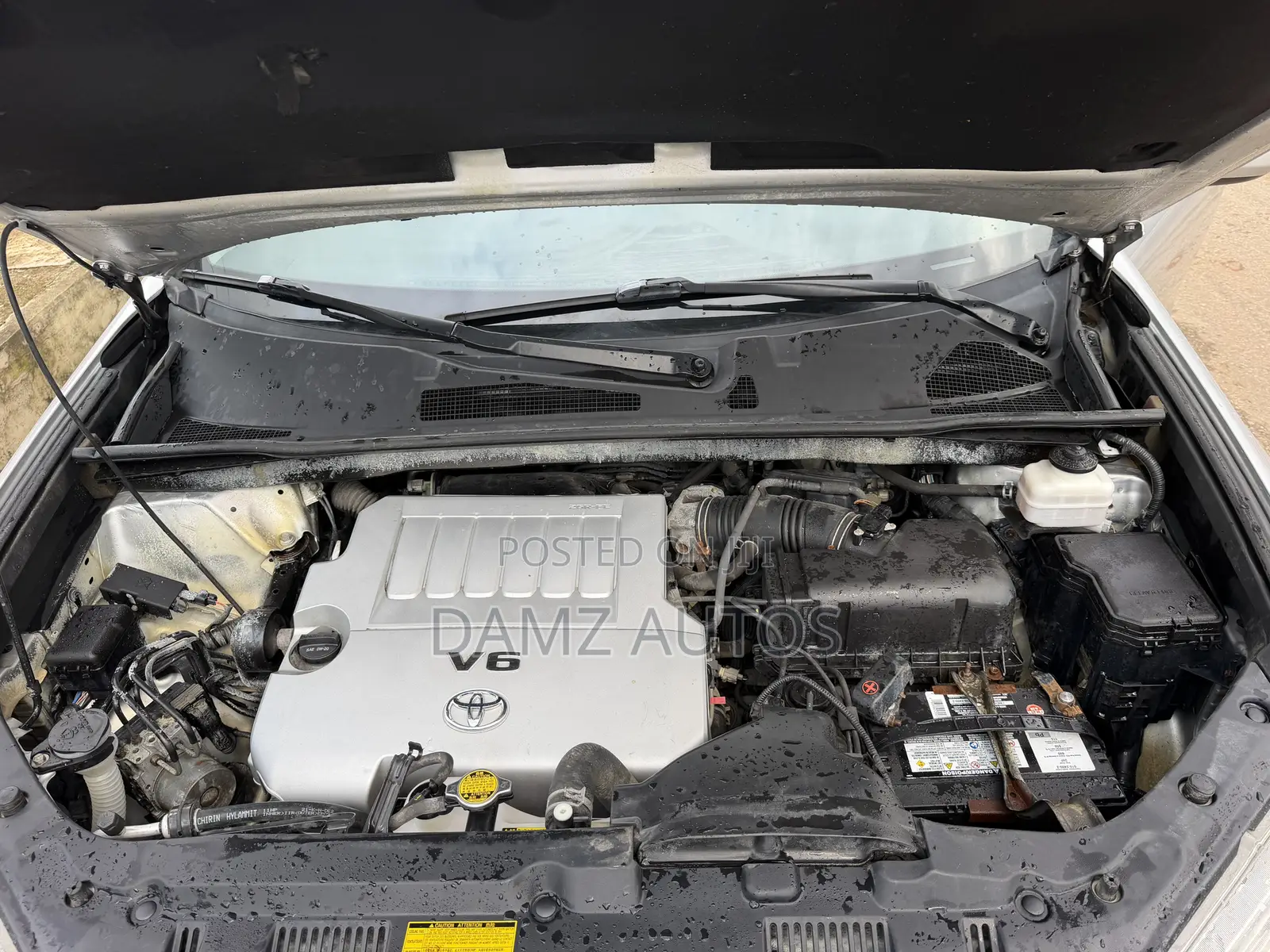 Toyota Highlander SE 2012 Silver