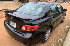 Toyota Corolla 2009 Black