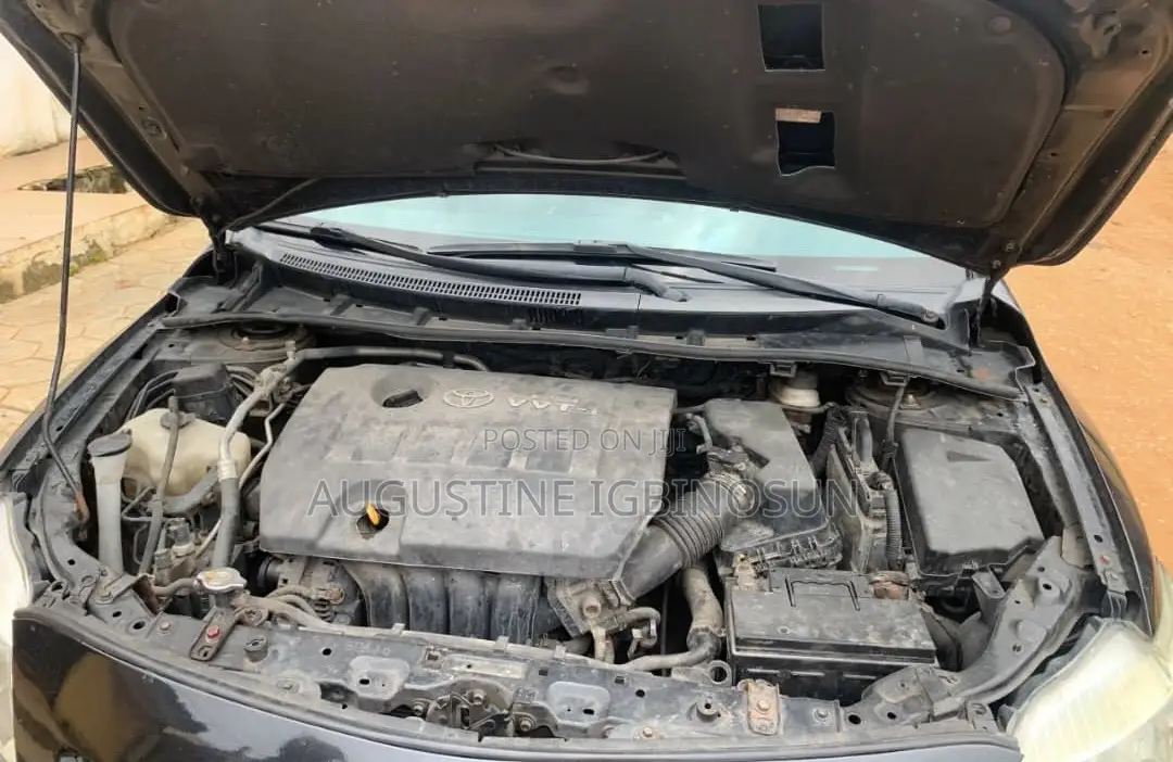 Toyota Corolla 2009 Black