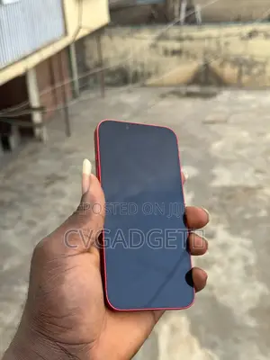 New Apple iPhone 13 128 GB Red
