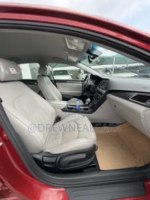 Hyundai Sonata SE 4dr Sedan (2.0L 4cyl Turbo 6A) 2014 Red
