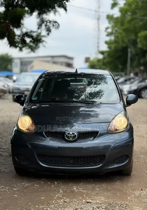 Toyota Aygo 2010 Gray