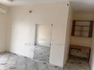 Furnished 3bdrm Apartment in Opp Club, Eleyele for rent