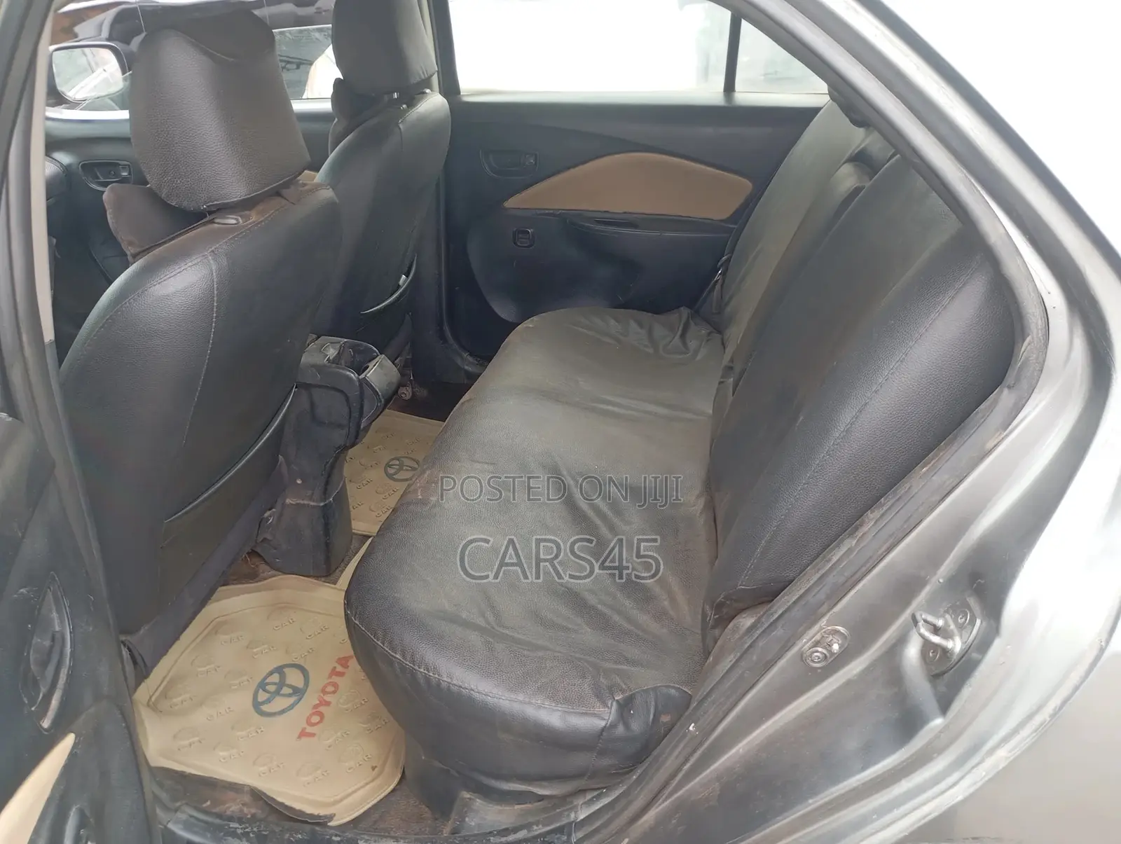Toyota Yaris 2008 Gray