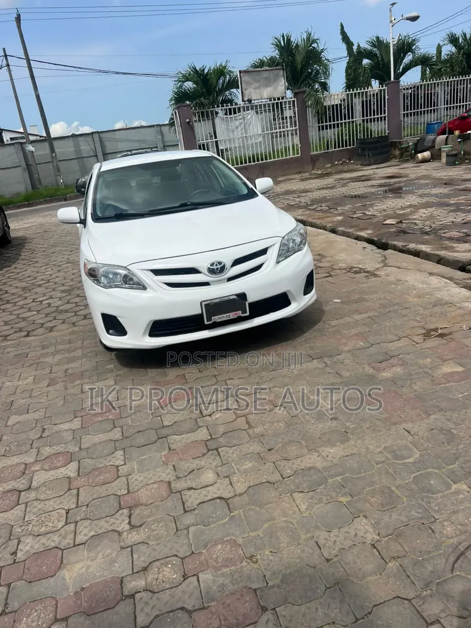 Toyota Corolla 2011 White