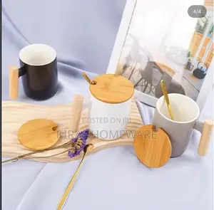 Coffee Cup With Wooden Handle and Cover