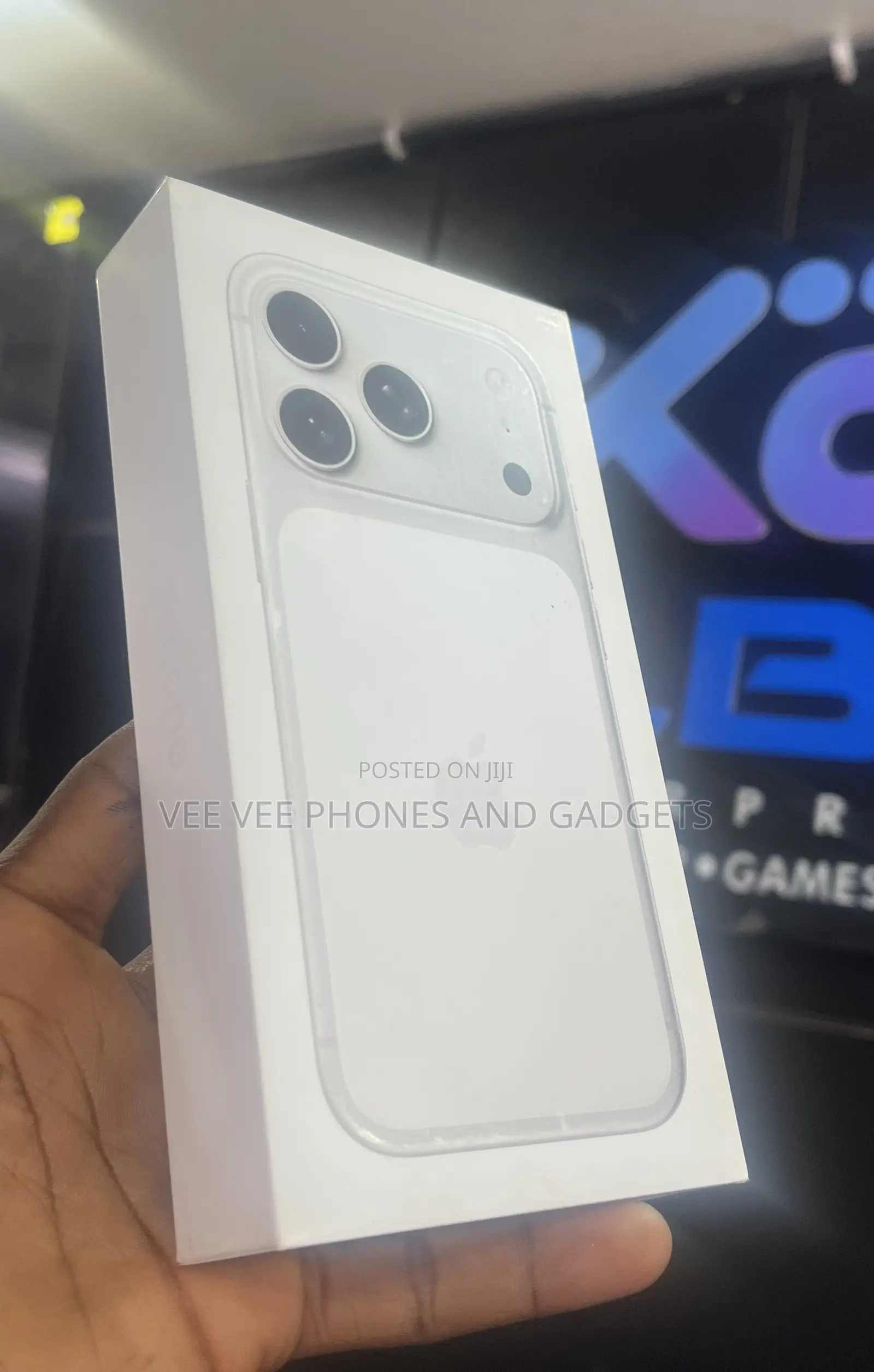 New Apple iPhone 17 Pro 1 TB Silver