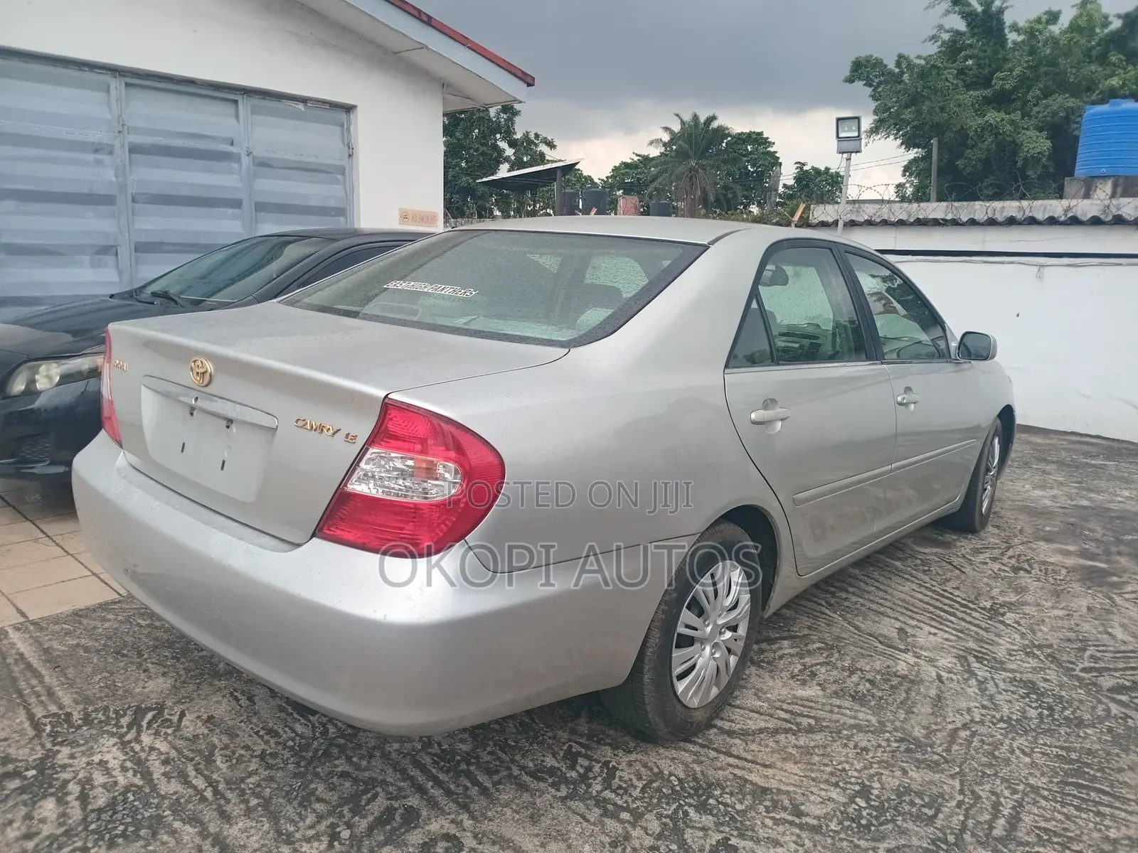 Toyota Camry 2005 Gold