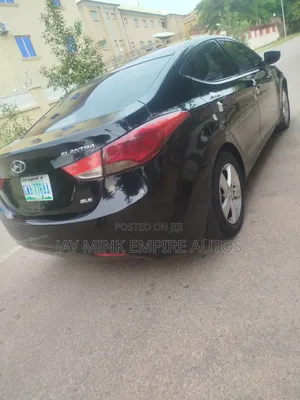 Hyundai Elantra 2012 Black