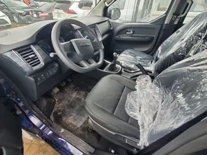 New Toyota Vellfire 2025 Blue