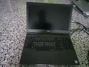 Laptop Dell Precision 7540 32GB Intel Core i7 SSD 256GB