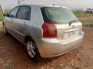 Toyota Corolla 2005 Silver