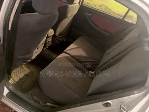 Toyota Corolla 2005 Silver
