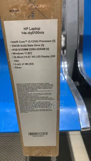 New Laptop HP 14S 8GB Intel Core i3 SSD 256GB