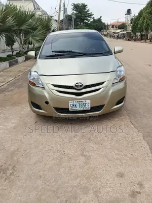 Toyota Yaris 2008 Gray
