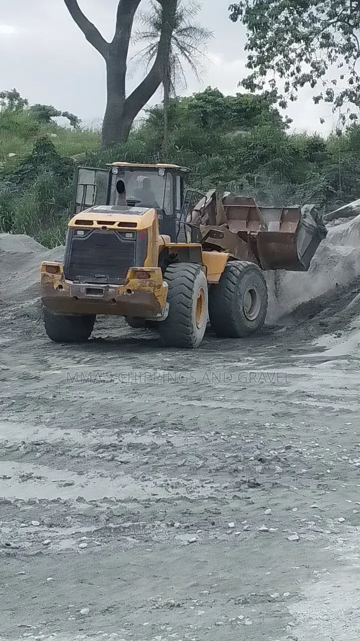 Mma's Chippings and Gravel