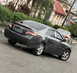 Toyota Camry LE V6 4dr Sedan (3.5L 6cyl 6AM) 2008 Gray