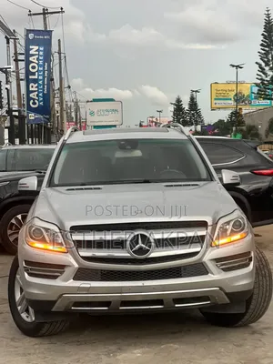 Mercedes-Benz GL-Class 2013 Silver