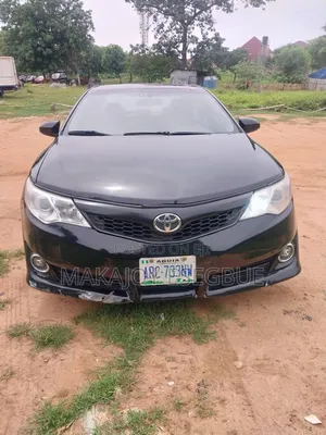 Toyota Camry 2013 Black