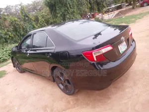 Toyota Camry 2013 Black