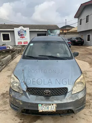 Toyota Matrix 2004 Gray