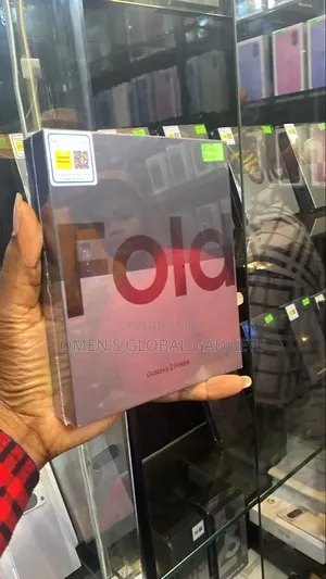 New Samsung Galaxy Z Fold4 256 GB Black