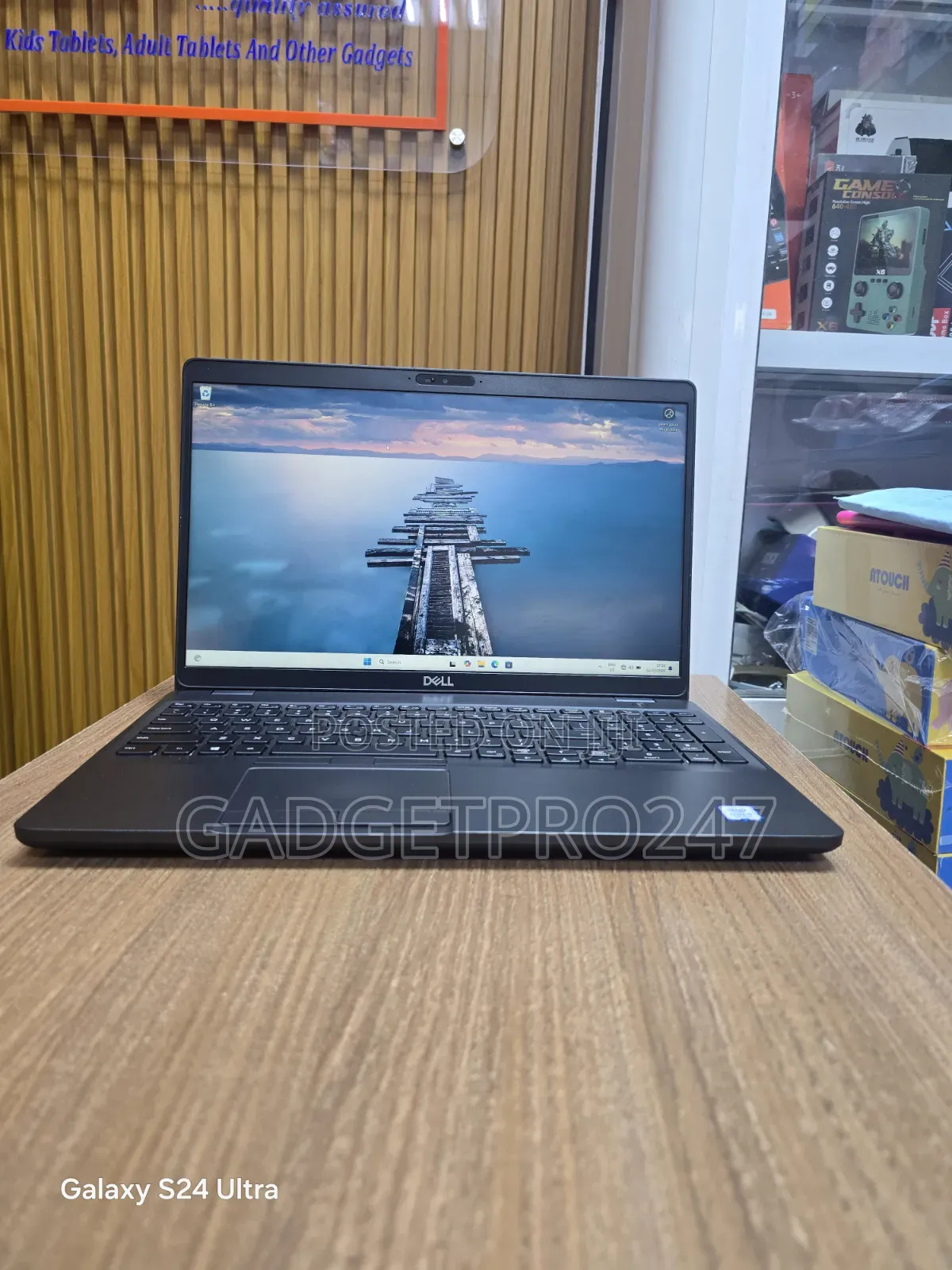 Laptop Dell Precision 3541 8GB Intel Core i5 SSD 256GB