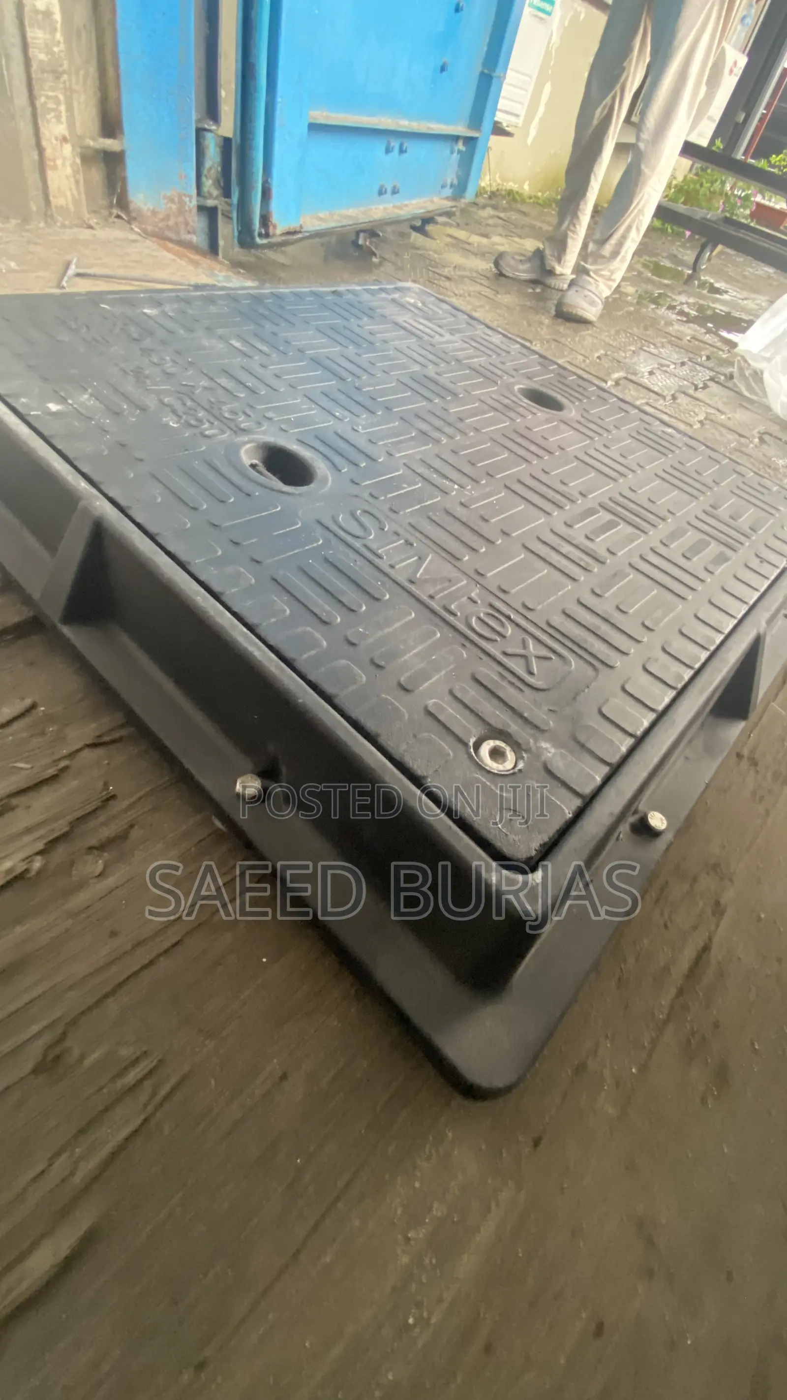 Manhole Covers (Frb)