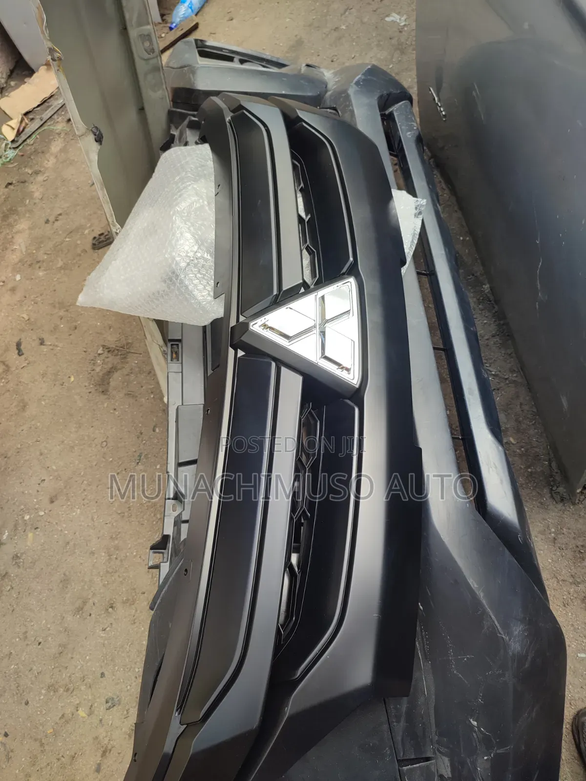 Front Grill Mitsubishi L200 2019 Model