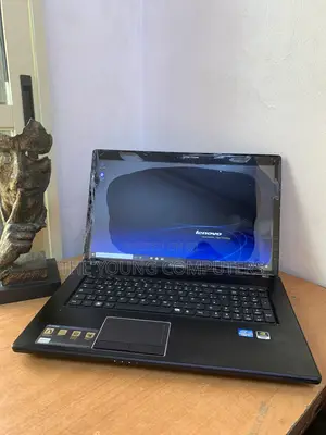 Laptop Lenovo G780 4GB Intel Core i3 HDD 500GB