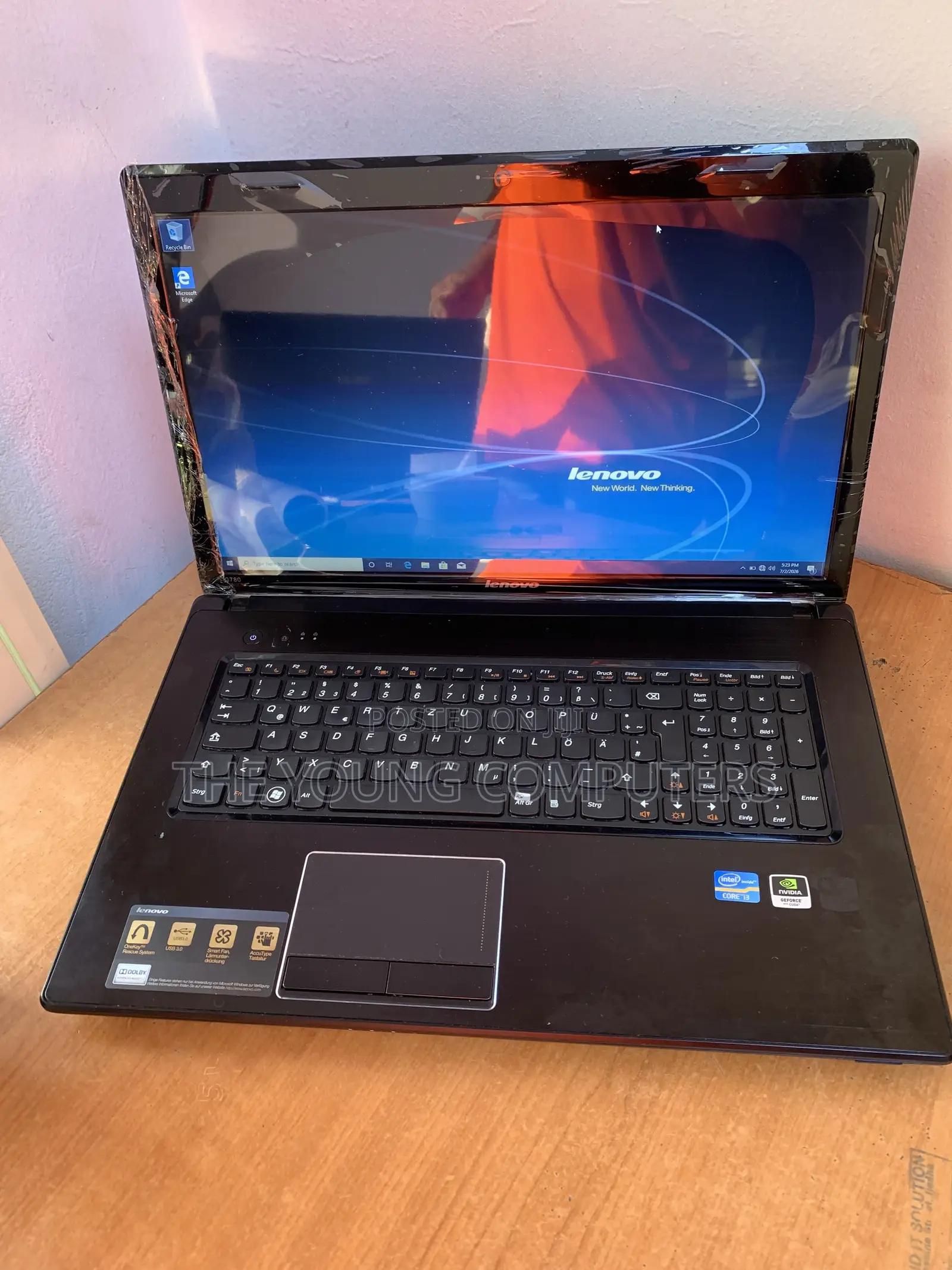 Laptop Lenovo G780 4GB Intel Core i3 HDD 500GB