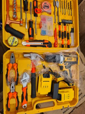 Set Dewalt Cordless Drilling La6