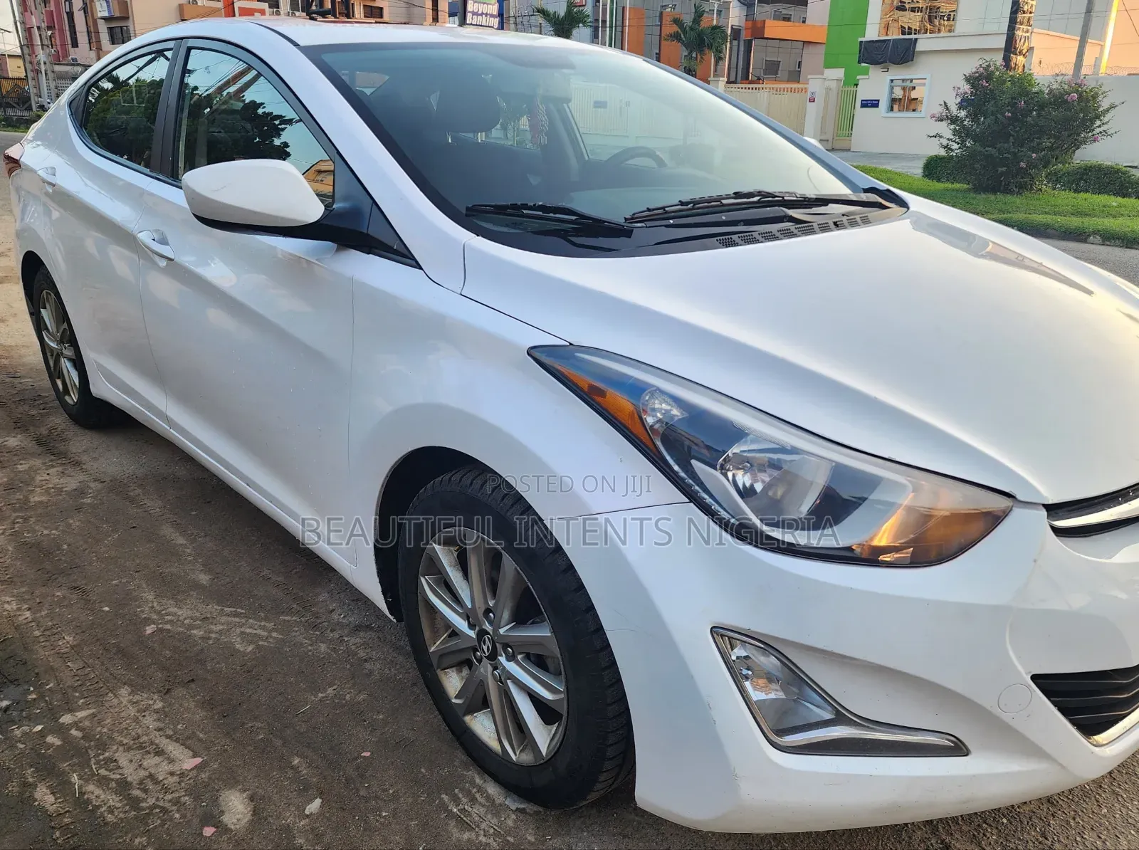 Hyundai Elantra 2014 White