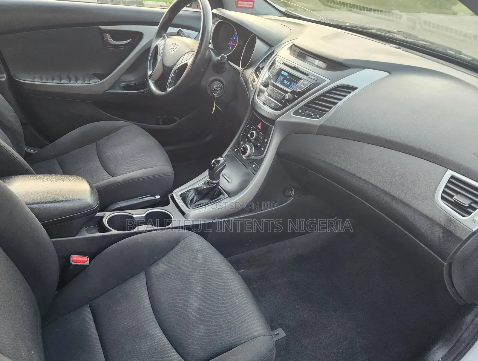 Hyundai Elantra 2014 White