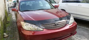 Toyota Camry 2005 Red