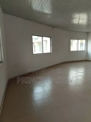 3bdrm Apartment in Uyo for rent