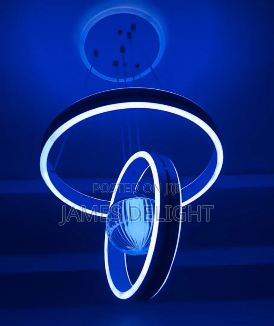 Dropping Chandelier Light
