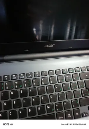 Laptop Acer Aspire E5-531 8GB Intel Core i7 HDD 500GB