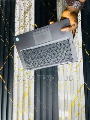 Laptop Dell Latitude 5300 2-in-1 8GB Intel Core i5 SSD 256GB